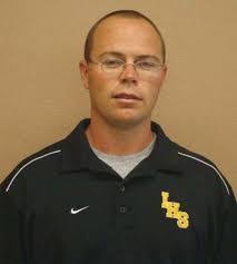 Travis Hammett's Instagram, Twitter & Facebook