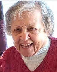 Dolores Duval's Instagram, Twitter & Facebook