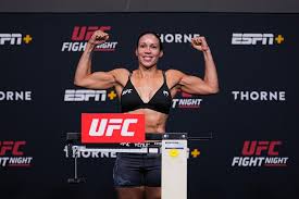 Cormier with a dominating unanimous decision over favorite alexis dufresne. Gc3bm7op7bof7m