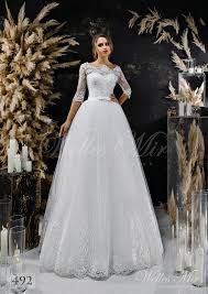It's ideal for tall or petite women alike, though it's not the most forgiving. The Best Styles Of Wedding Dresses 2018