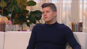 A korábbi úszó, gyurta dániel és új párja egy jótékonysági rendezvényen ismerkedett össze. Le A Kalappal Megtisztelo Felkerest Kapott Gyurta Daniel