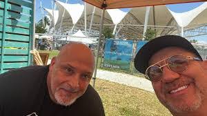 Larry Ridge's Instagram, Twitter & Facebook