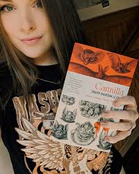 Audra Gonzalez/bookstagram