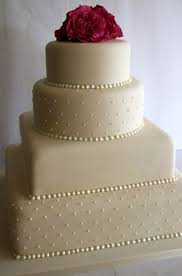 Simple Yet Elegant Wedding Cake Very Similar To L S Though Simple Wedding Cake Square Wedding Cakes Elegant Wedding Cakes