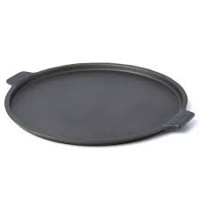 Features Versatile Can Be Used In An Indoor Oven Or Outside Grill Cast Iron Construction Item Pizza Pan Materi Pizza Craft Pan Pizza Best Pizza Stone