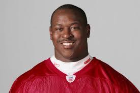 Kellie Darling's Instagram, Twitter & Facebook