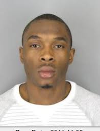 Damian Bradley's Instagram, Twitter & Facebook