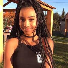 Il peut s'agir de jeux de plateau, de décorations élégantes, d'accessoires de sport. 12ans Les Filles Metisse De Malagasy Facebook