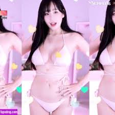 BJ Harimi teases in her alluring bikini - nude OnlyFans photos and videos