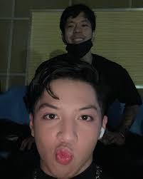 Shawn Castro's Instagram, Twitter & Facebook