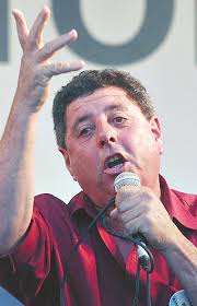 Abriendo los paraguas