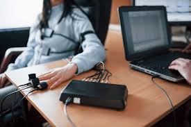 How can lie detectors distinguish between lying and anxiety? Police Polygraph Questions Techniques To Maximize Your Success