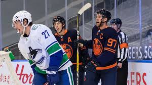 [connor repeated as the ted lindsay award winner, which is voted on. Connor Mcdavid Remains A Cheat Code Scores Hat Trick In Oilers Win Over Canucks Sporting News Canada