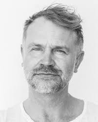 V I N C E N T ✨ #portrait #portraitphotography #studio #shooting #men  #closeup #vejostudio