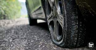 Cara pasang tayar michelin pilot street; Apanakbuat Tayar Pecah Ketika Memandu 7 Tindakan Ini Mampu Selamatkan Nyawa