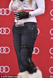 Lindsay Vonn Dons A Knee Brace To Collect Downhill World Cup Trophy Compression Stockings Medical World Cup Champions Knee