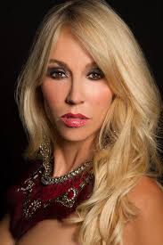 Michelle Renee's Instagram, Twitter & Facebook