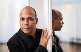 Gesangsunterricht im Kriegsgebiet: Regensburger Künstler auf mutiger Mission