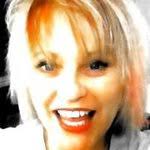 Darlene Hinojosa's Instagram, Twitter & Facebook