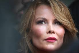 Esto es un gran cuento armado": Joaquín Lavín defiende a Cathy Barriga y  pide fin a su prisión preventiva