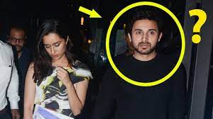 Shraddha Kapoor Caught With New Boyfriend After Late Night Dinner Date Youtube Shraddha kapoor crying on stage for boyfriend aditya roy kapur on breakup. shraddha kapoor caught with new boyfriend after late night dinner date