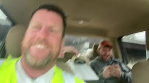 Andrew Drageset's Instagram, Twitter & Facebook