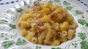 Se ne vedo un pezzo come dico io, e cioè magro, pulito e non rinseccolito, ne approfitto spesso Ditali Con Patate Cremose Le Meraviglie Di Cicetta