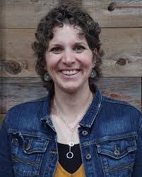 Ann Schachtner's Instagram, Twitter & Facebook