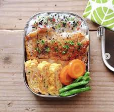 Pin By Maryem Laadidaoui On Yummy Bento Recipes Japanese Food Bento Bento Box Recipes