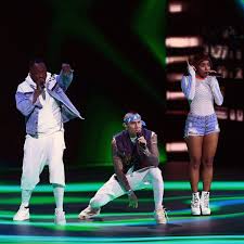 Black eyed peas, ozuna, j. Who Is The New Girl In Black Eyed Peas Meet J Rey Soul