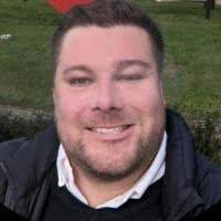 80+ "Paul Ll" profiles