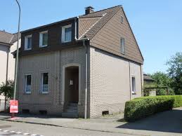 Auf dem immobilienportal von bottrop werden zur zeit 3 häuser zum kauf angeboten. Haus Zum Verkauf Im Fuhlenbrock 46 46242 Bottrop Fuhlenbrock Mapio Net