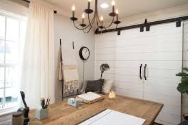 Fixer Upper Season 3 Episode 17 The Carriage House Fixer Upper Farmhouse Bathroom Decor Home