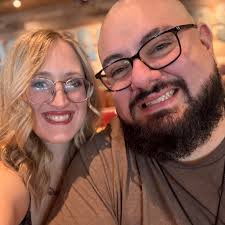 anyone else have a thick webbed neck? the muscles