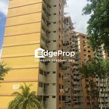 Block 36 telok blangah rise market & food centre the best place to pig out after 'trekking' mount faber, or after an intense workout session at tell me, how can telok blangah not be awesome?! Blk 40 Telok Blangah Rise Edgeprop Sg