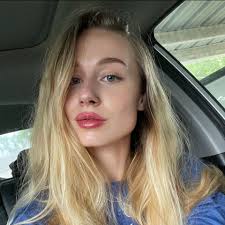 Felicia Newman (@felicialynnnewman) • Facebook