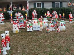Blow Mold Snowmen Christmas Yard Decorations Easy Outdoor Christmas Decorations Outdoor Christmas
