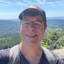 Ce genre de distinction arrive rarement dans une vie professionnelle, et je  dois dire qu'elle m'émeut réellement. Le temps de la consécration est  souvent l'occasion de jeter un coup d'oeil dans le… |