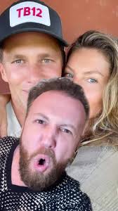 O amor é lindo… #fofoca #shakira #giselebundchen #adamlevine