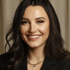 Malou Lee's Instagram, Twitter & Facebook