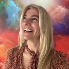 FIVE THINGS FRIDAY! 1) POSITIVITY: I shared a very 'unlike me' post a week  or so ago (https://lnkd.in/eZPJC4pn) basically just disillusioned and angry  at the world. I appreciate the…