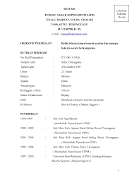 Secara bahasa, curriculum vitae dalam bahasa latin bisa diartikan sebagai course of life dan lebih banyak menunjukkan apa saja yang sudah dilakukan oleh pelamar sepanjang karirnyanya. Contoh Resume Kerja Kilang 2018