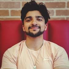 Aaron Wardle's Instagram, Twitter & Facebook