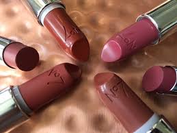 Gorgeous Hydrating No7 Lipsticks From The Match Made