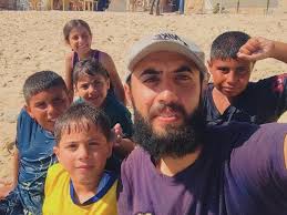 Help Mahmoud and his family to rebuild their lives again