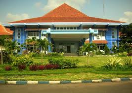 Khusus pendaftaran snmptn 2021, kamu harus memilih satu program studi, baik universitas maupun politeknik, yang berlokasi sesuai domisili sekolahmu, ya. Pendaftaran Politeknik Negeri Malang 2021 2022 Mamikos Info