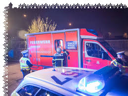 874 likes · 1 talking about this · 71 were here. Einsatz In Marienthal Polizist Rettet Mann Aus Feuer Wohnung Hamburg