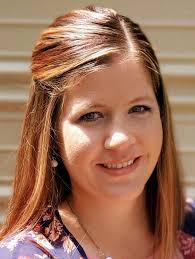 Carla Horn's Instagram, Twitter & Facebook