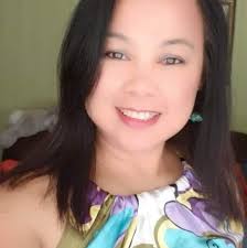 Introduction and photo sharing in a motivation group