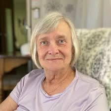 Does Consumer Cellular work at the lake?